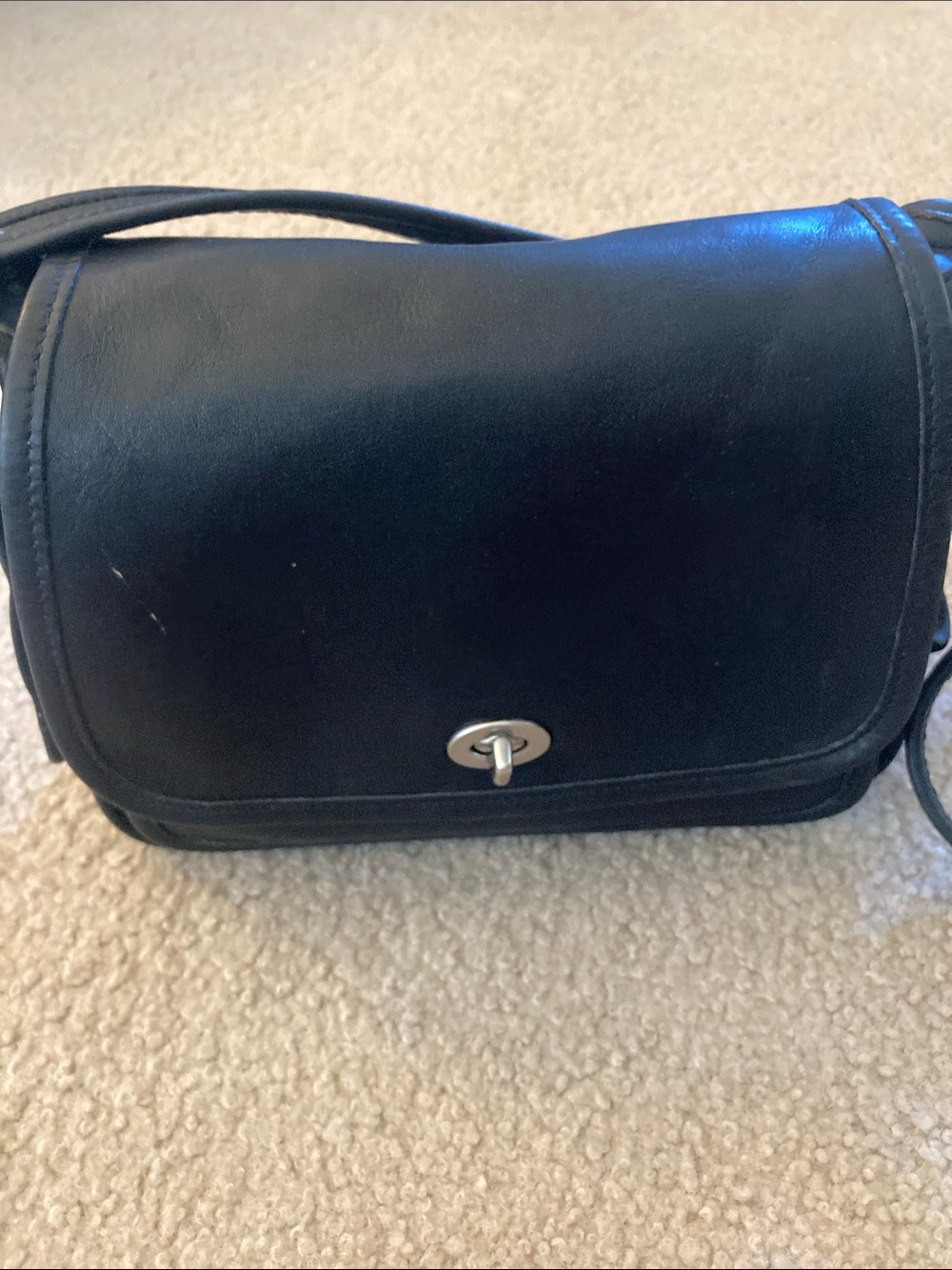 Vintage Coach 9061 Rambler Black Leather Shoulder Bag - Picture 2 of 16